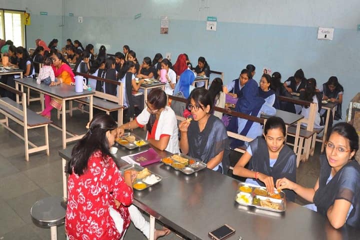 Dakshin Kesri Muni Mishrilalji Homoeopathic Medical College campus in Aurangabad, Maharashtra, India — photo 6