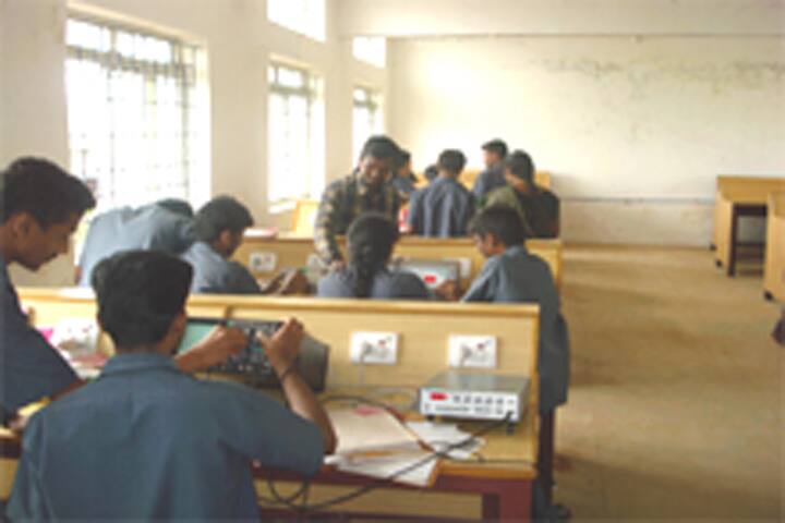 RVS Polytechnic College campus in Coimbatore, Tamil Nadu, India — photo 3