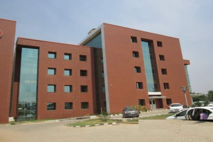 Government Medical College and ESIC Hospital campus in Coimbatore, Tamil Nadu, India — photo 4