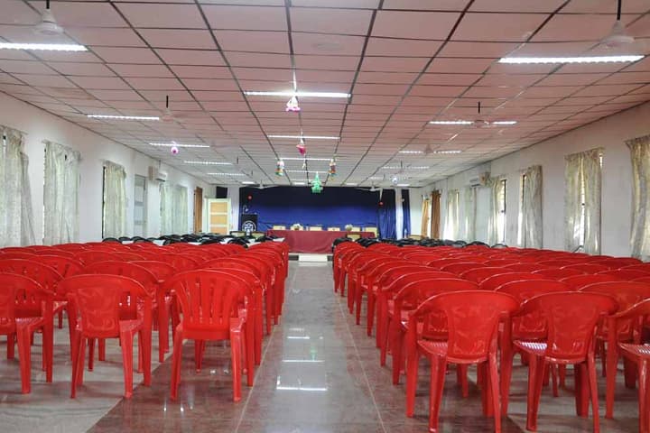 Ponnaiyah Ramajayam Polytechnic College campus in Thanjavur, Tamil Nadu, India — photo 2
