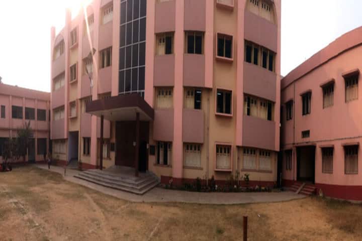 Maharajadhiraj Uday Chand Women's College campus in Burdwan, West Bengal, India — photo 4