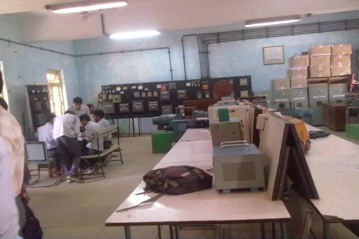 Samrat Ashok Technological Institute Polytechnic College campus in Vidisha, Madhya Pradesh, India — photo 2