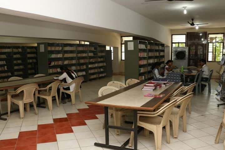 Career College of Law campus in Bhopal, Madhya Pradesh, India — photo 6
