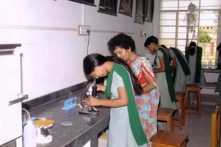 Gramin Mahila Mahaivdhyalaya campus in Sikar, Rajasthan, India — photo 6