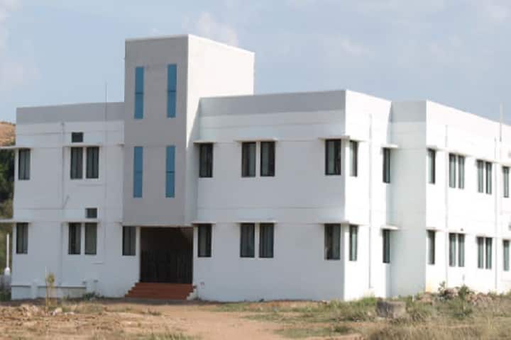 Royal Polytechnic College campus in Pudukkottai, Tamil Nadu, India — photo 2