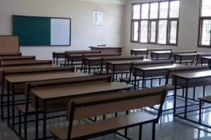 Sri Baladevjew Nursing College campus in Kendrapara, Odisha, India — photo 2