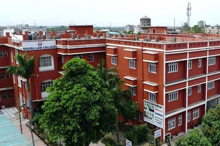 Dogra Law College campus in Jammu, Jammu and Kashmir, India — photo 1