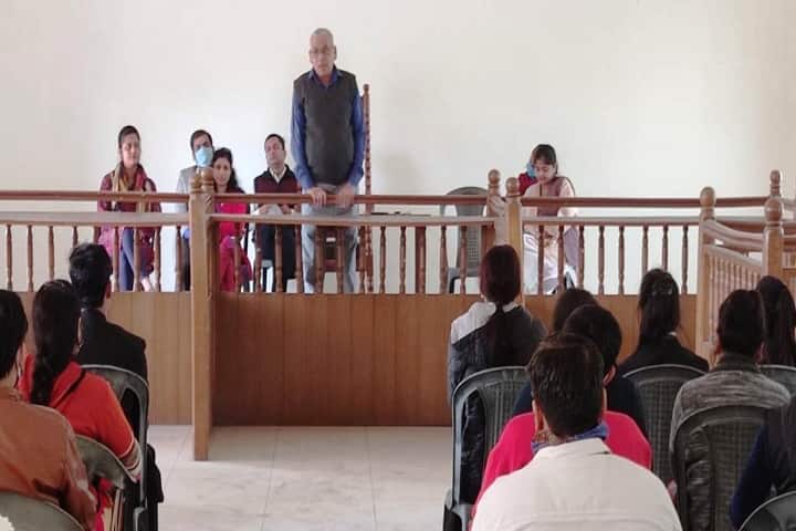 Ch Ram Gopal Singh Vidhi Mahavidyalaya campus in Kanpur, Uttar Pradesh, India — photo 3