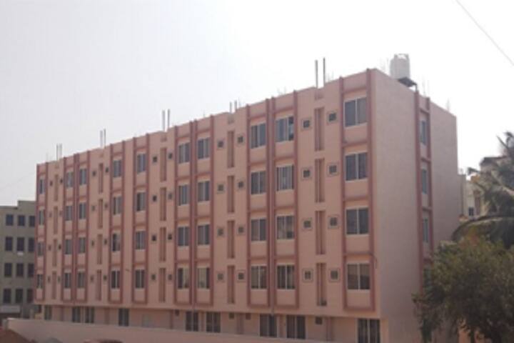Reddyjana Sangha Polytechnic campus in Bangalore, Karnataka, India — photo 6