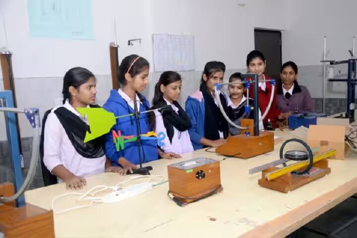 Lzebra Girls College campus in Kota, Rajasthan, India — photo 5