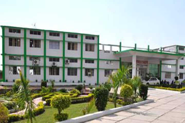 SBS College of Nursing campus in Ferozepur, Punjab, India — photo 1