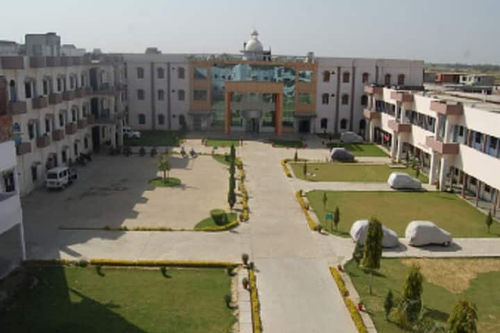 Major SD Singh PG Ayurvedic Medical College campus in Farrukhabad, Uttar Pradesh, India — photo 1