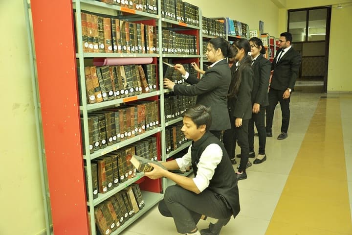 Biyani Law College campus in Jaipur, Rajasthan, India — photo 4