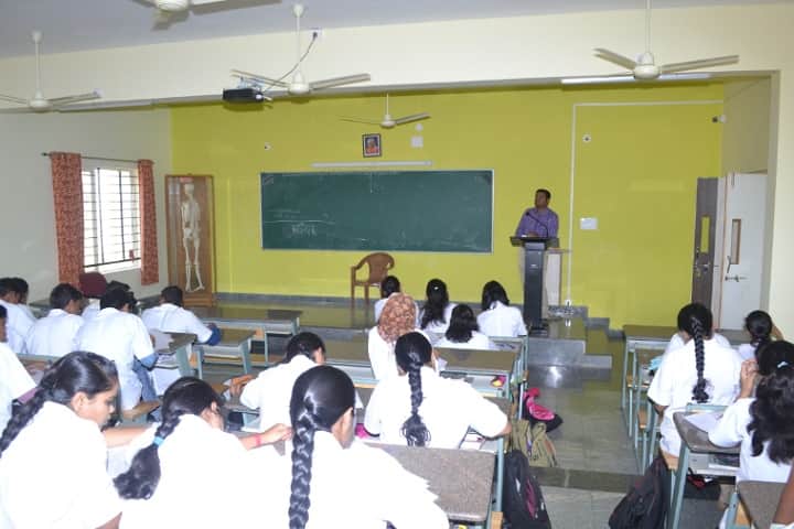 Shri Shivayogeeshwar Rural Ayurvedic Medical College and Hospital campus in Belgaum, Karnataka, India — photo 3