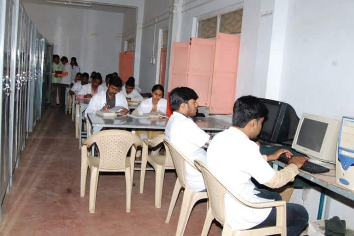 Shri Shivayogeeshwar Rural Ayurvedic Medical College and Hospital campus in Belgaum, Karnataka, India — photo 5