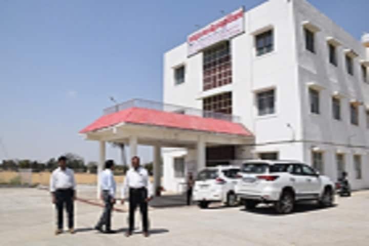 Jawahar Lal Nehru College campus in Bhopal, Madhya Pradesh, India — photo 2