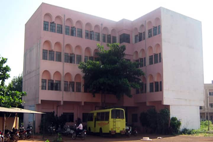NK Jabshetty Ayurvedic Medical College and PG Centre campus in Bidar, Karnataka, India — photo 2