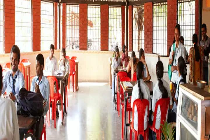 Shridevi Institute of Nursing campus in Tumkur, Karnataka, India — photo 2