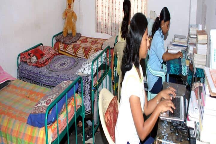 Shridevi Institute of Nursing campus in Tumkur, Karnataka, India — photo 4