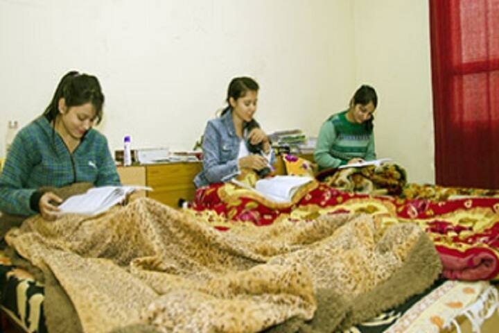 Arni School of Art and Humanities campus in Kangra, Himachal Pradesh, India — photo 3