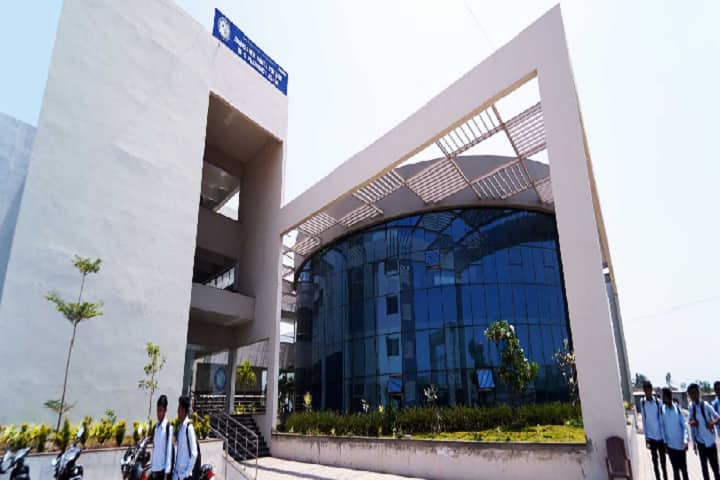Annasaheb Dange College of D Pharmacy, Sangli campus in Sangli, Maharashtra, India