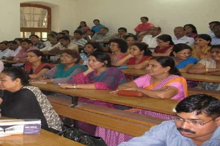 Government Vidarbha Institute of Science and Humanities campus in Amravati, Maharashtra, India — photo 2