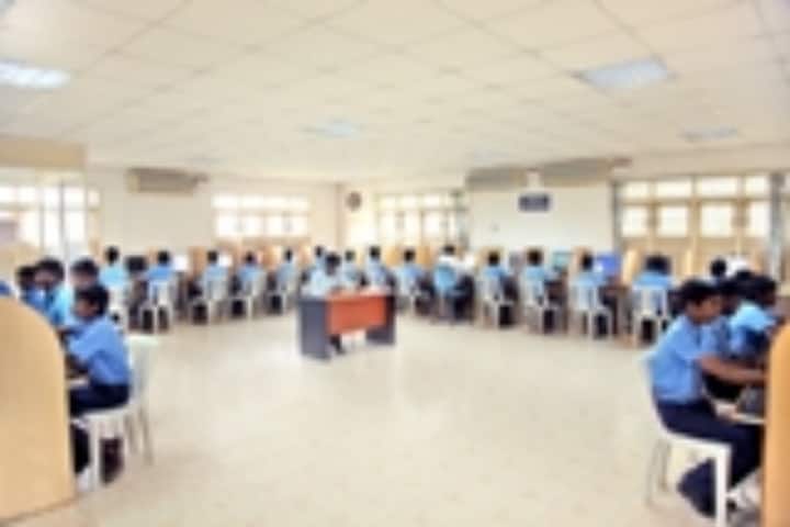 Ramakrishna Mission Polytechnic College campus in Chennai, Tamil Nadu, India — photo 2
