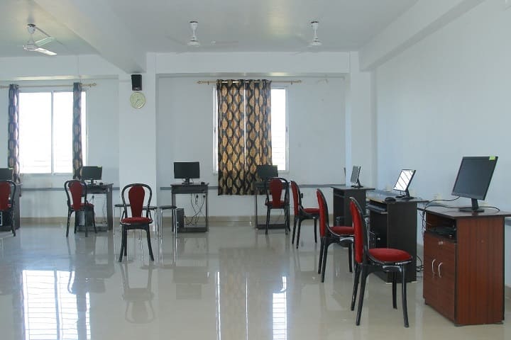Rahman Hospitals School of Nursing campus in Guwahati, Assam, India — photo 4