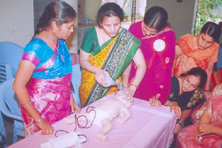 Princess Durru Shehvar College of Nursing campus in Hyderabad, Telangana, India — photo 6