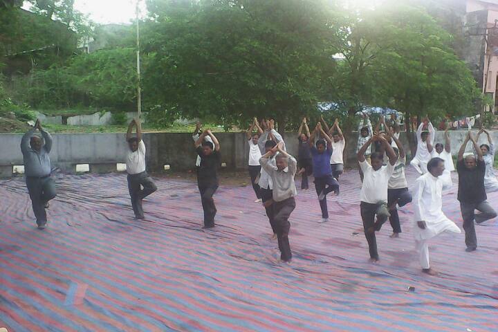 YS Arts and KS Shah Commerce College campus in Devgadh Baria, Gujarat, India — photo 2