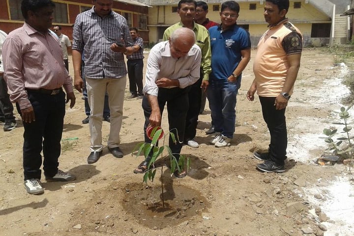 SPT Arts and Science College campus in Panchmahal, Gujarat, India — photo 3