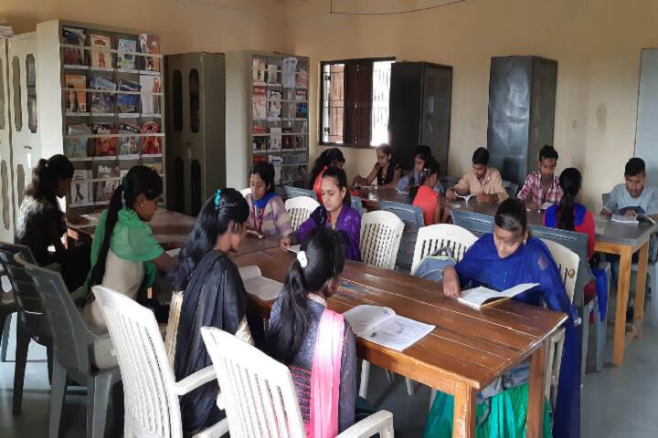 Shree SG Patel Arts and Shree PK Desai Commerce College campus in Nizar, Gujarat, India — photo 2