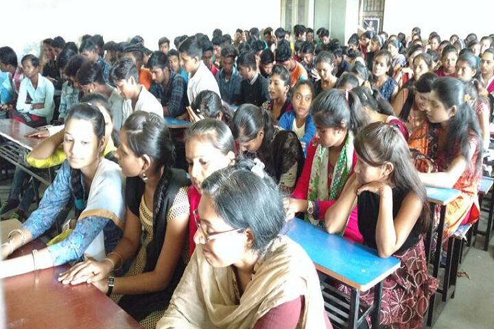 Shree SG Patel Arts and Shree PK Desai Commerce College campus in Nizar, Gujarat, India — photo 4