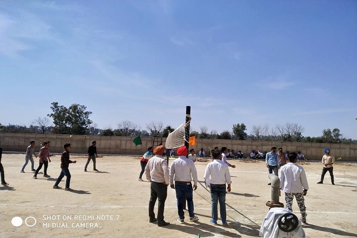 Dasmesh College of Pharmacy campus in Faridkot, Punjab, India — photo 2