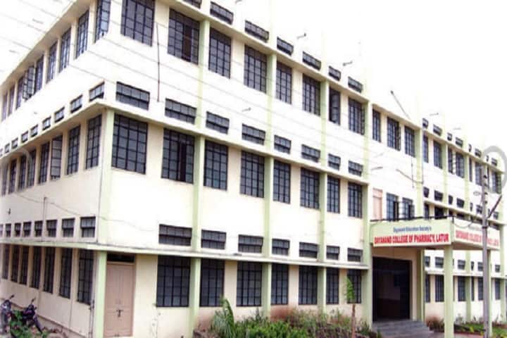 Dayanand College of Pharmacy campus in Latur, Maharashtra, India — photo 2