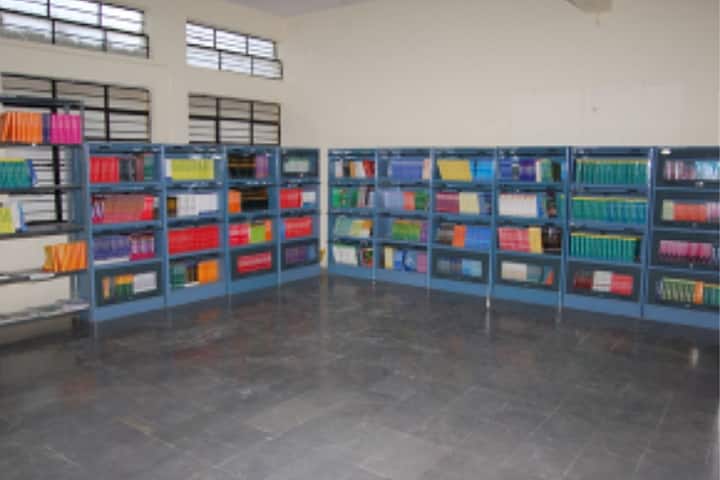 Dayanand College of Pharmacy campus in Latur, Maharashtra, India — photo 3