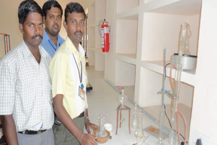 Adhiparasakthi College of Pharmacy campus in Kesavarayanpettai, Tamil Nadu, India — photo 5