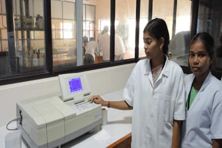 Adhiparasakthi College of Pharmacy campus in Kesavarayanpettai, Tamil Nadu, India — photo 6