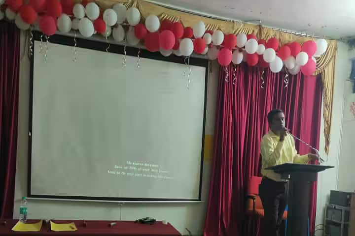 Government First Grade College campus in Vijayanagar, Karnataka, India — photo 5