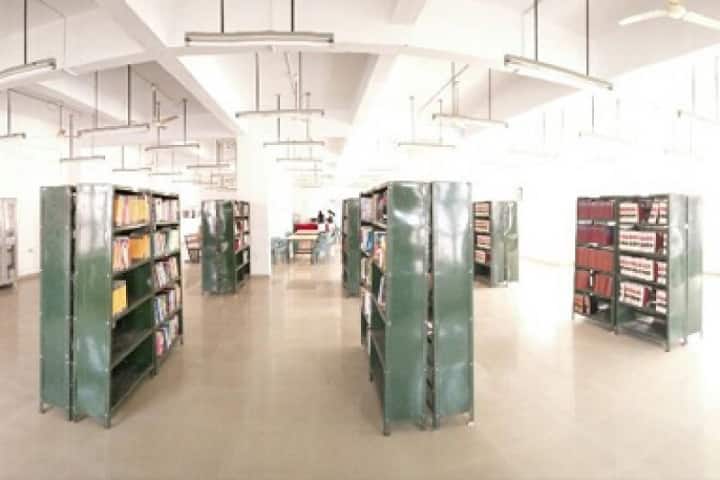CSI Institute of Legal Studies campus in Thiruvananthapuram, Kerala, India — photo 3