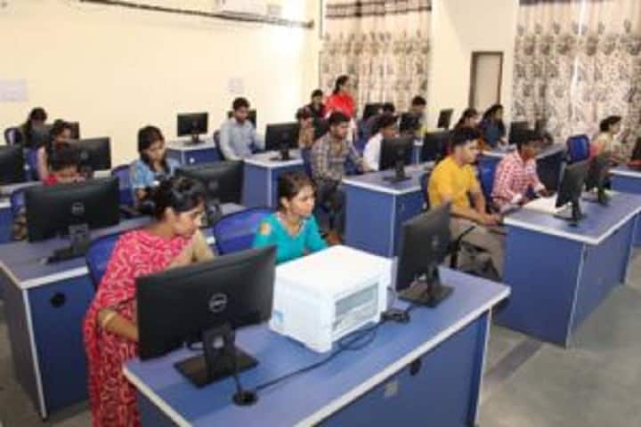 Raja Jait Singh Government Polytechnic campus in Faridabad, Haryana, India — photo 2