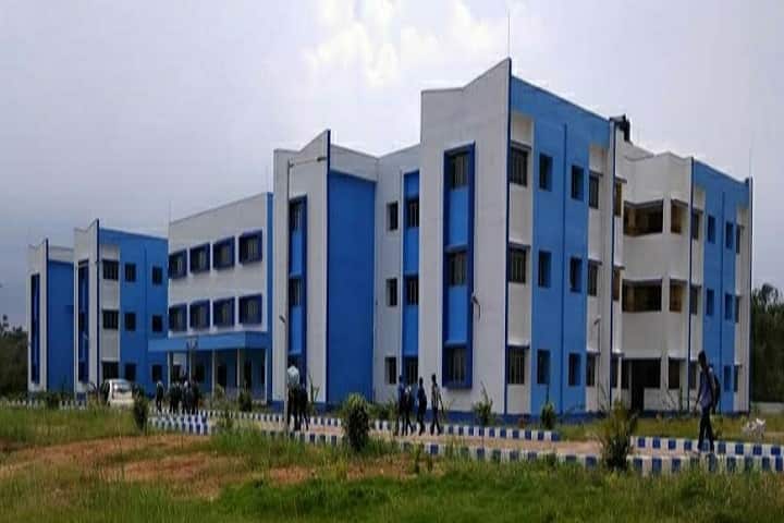 Raipur Government Polytechnic campus in Bankura, West Bengal, India — photo 1