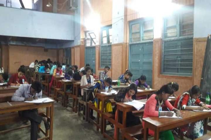 Midnapore College campus in Medinipur, West Bengal, India — photo 2