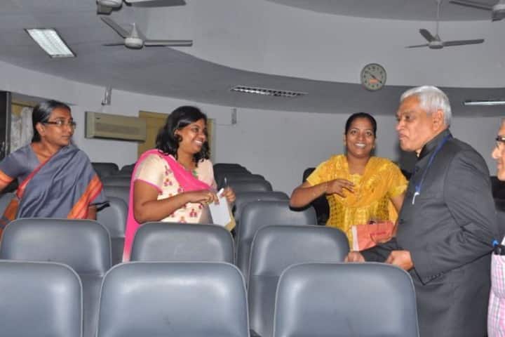 Krishna University campus in Machilipatnam, Andhra Pradesh, India — photo 6