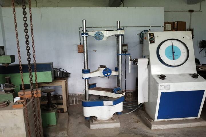 Raiganj Polytechnic campus in Raiganj, West Bengal, India — photo 5