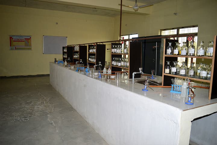 Radha Vallabh Institute of Technology campus in Jaunpur, Uttar Pradesh, India — photo 1