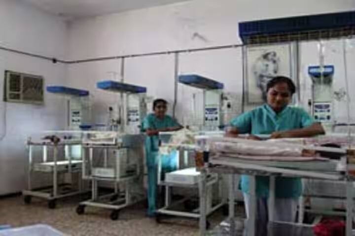 Nazarene Nurses Training College campus in Washim, Maharashtra, India — photo 4