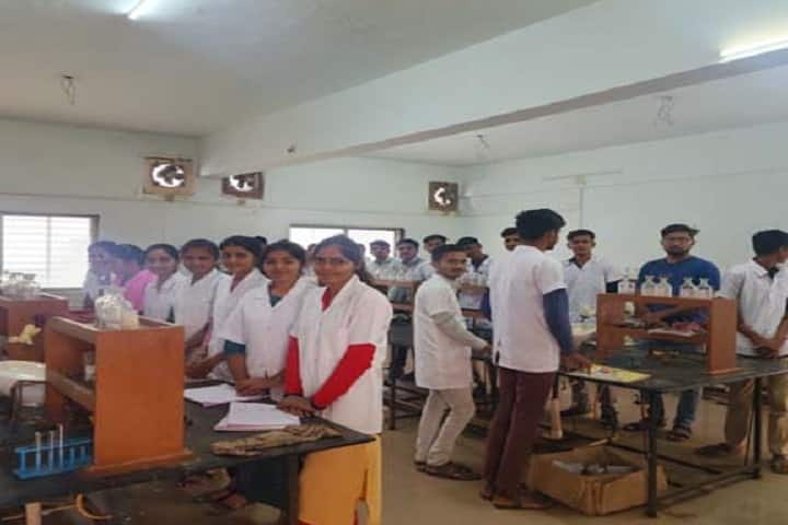 AP Trivedi Law College campus in Disa, Gujarat, India — photo 5