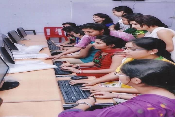 Pathankot Polytechnic College campus in Pathankot, Punjab, India — photo 2