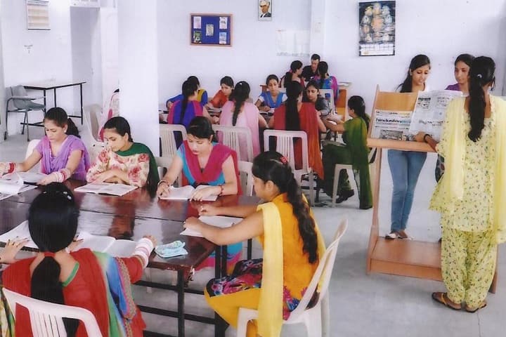 Pathankot Polytechnic College campus in Pathankot, Punjab, India — photo 3